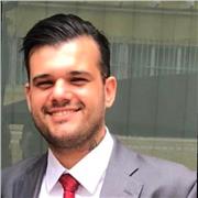 Advogado especialista em Direito Trabalhista e Direito Empresarial